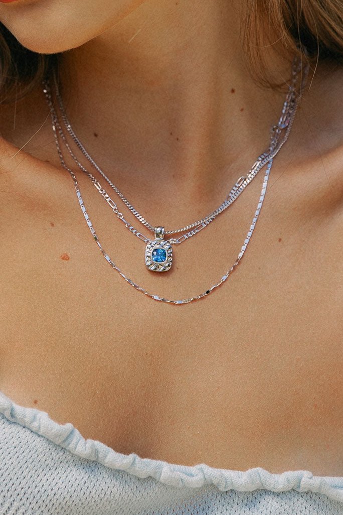 Alice Necklace